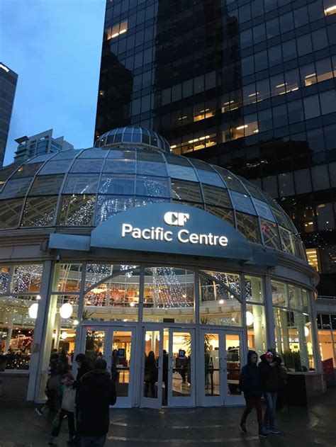 cf pacific centre vancouver stores.